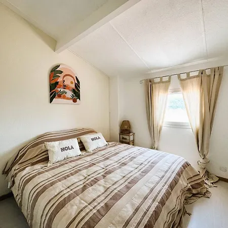 Villa Mazet De La Treille, Climatise Avec Piscine Privee Pour 4 Pers Domaine Prive *