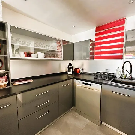 Villa Mazet De La Treille, Climatise Avec Piscine Privee Pour 4 Pers Domaine Prive *